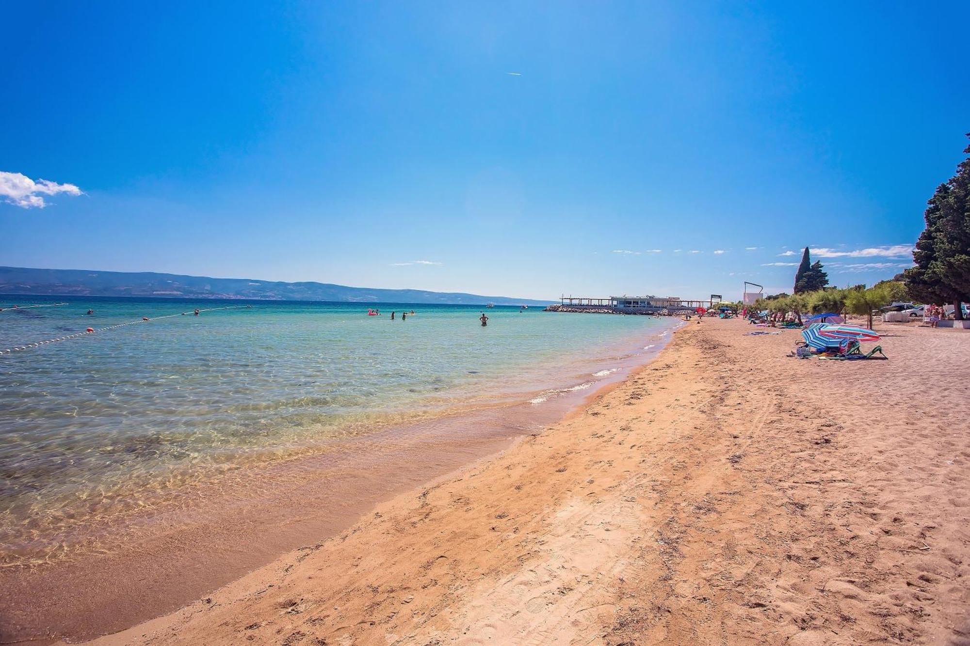 Villa Allegra With 32Msq Heated Pool, 300M Far From Sandy Beaches, Open Sea View Омиш Экстерьер фото